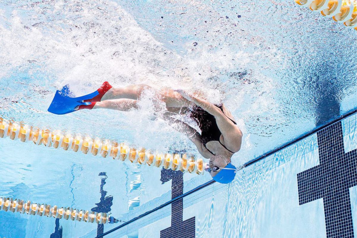 Finis Long Floating Fins