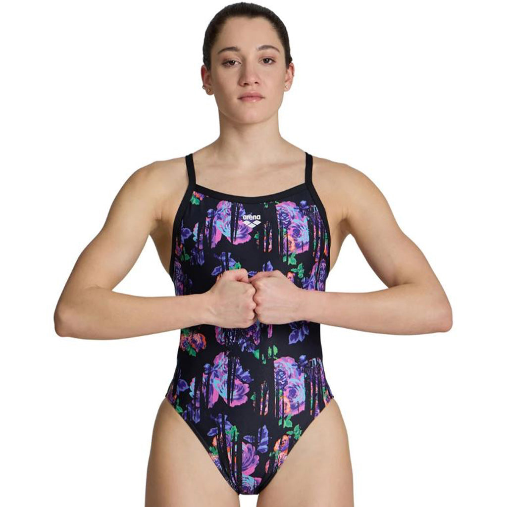 The durable, chlorine-proof Arena XCross Back Swimsuit for women is ideal for frequent and competitive swimmers. Eye-catching design, fully lined, 100% polyester.
