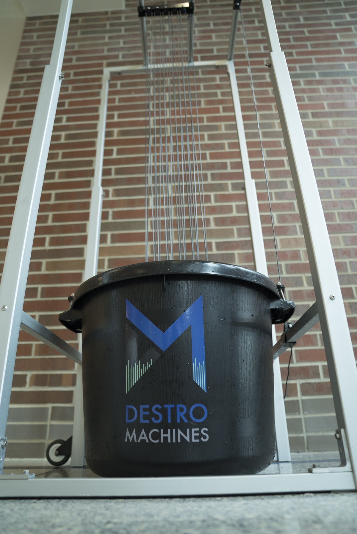 Destro Swim Tower